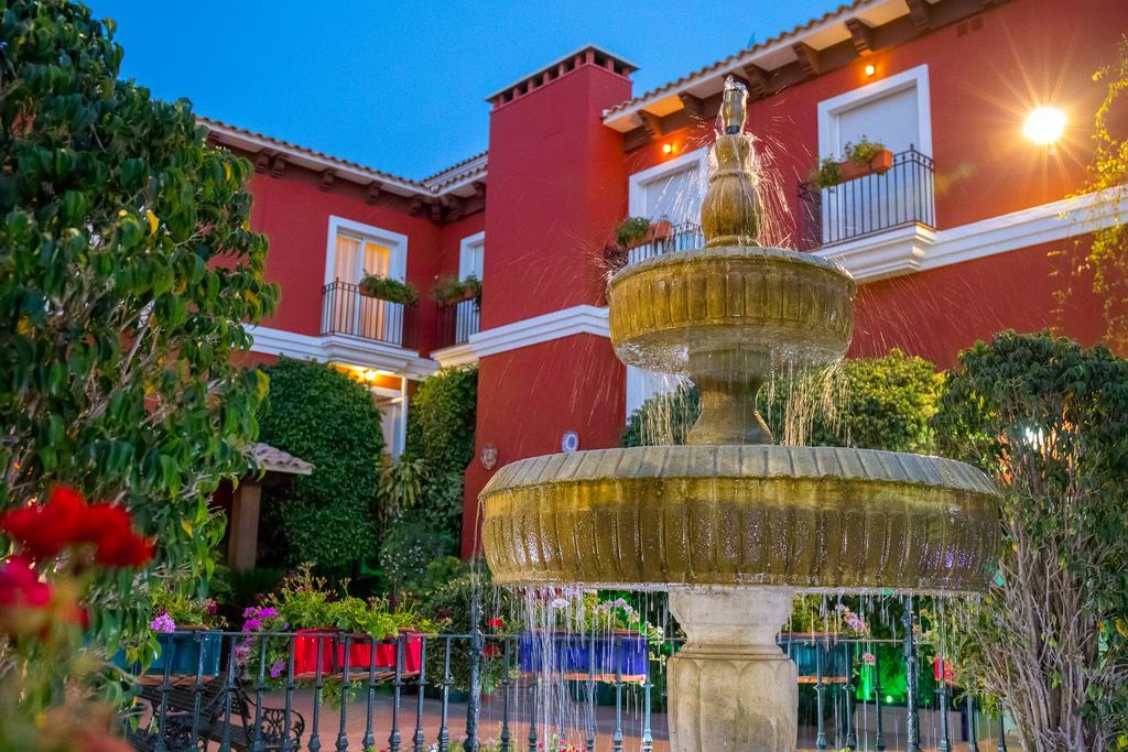 Hotel Romerito Malaga Exterior photo